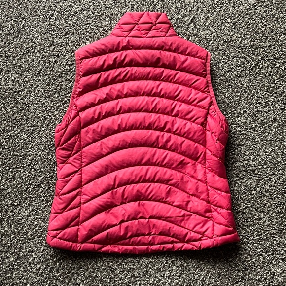 Hot Pink Patagonia Puffer Vest - Picture 2 of 8